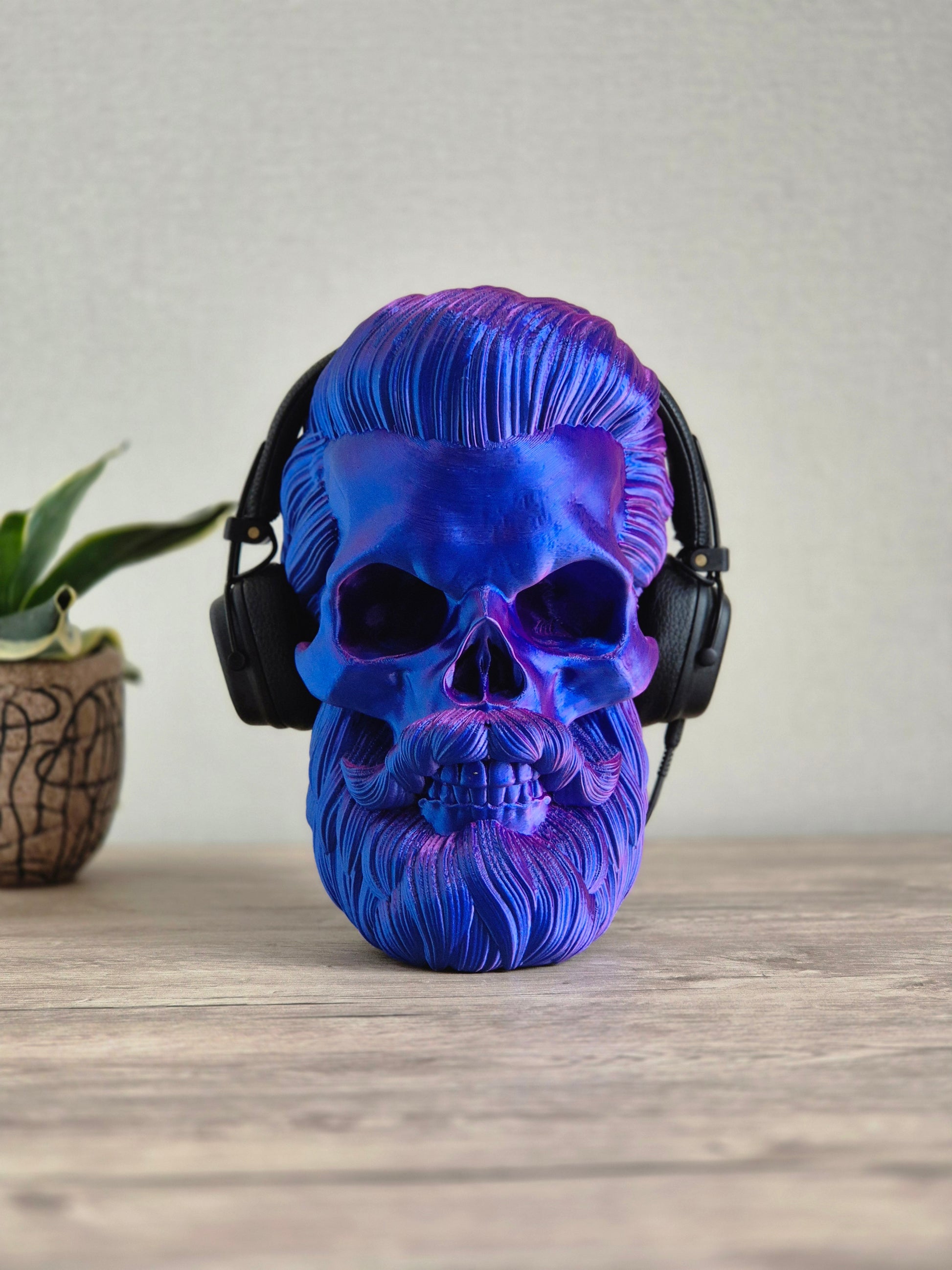 Bearded Skull Headphone Stand