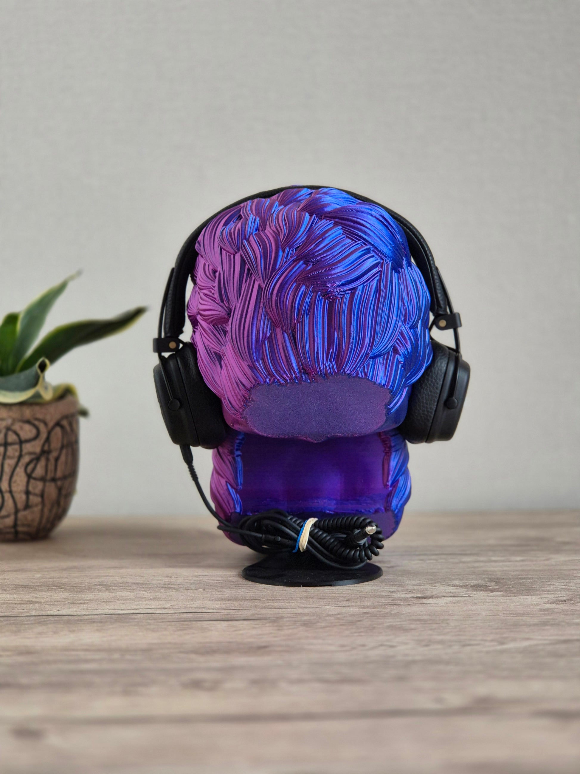 Bearded Skull Headphone Stand