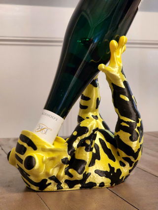 Frog Wine Holder