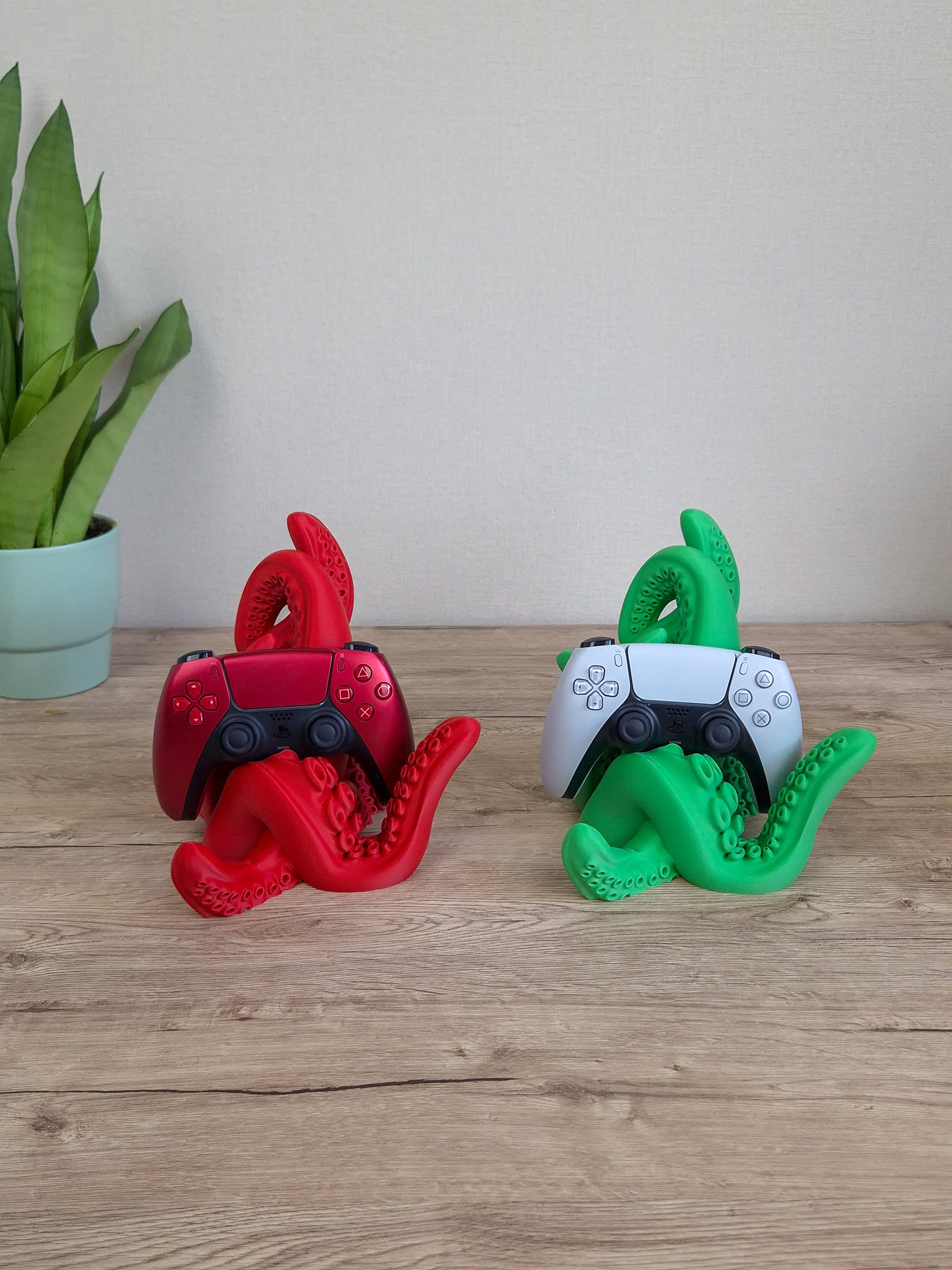 Tentacle Controller Stand