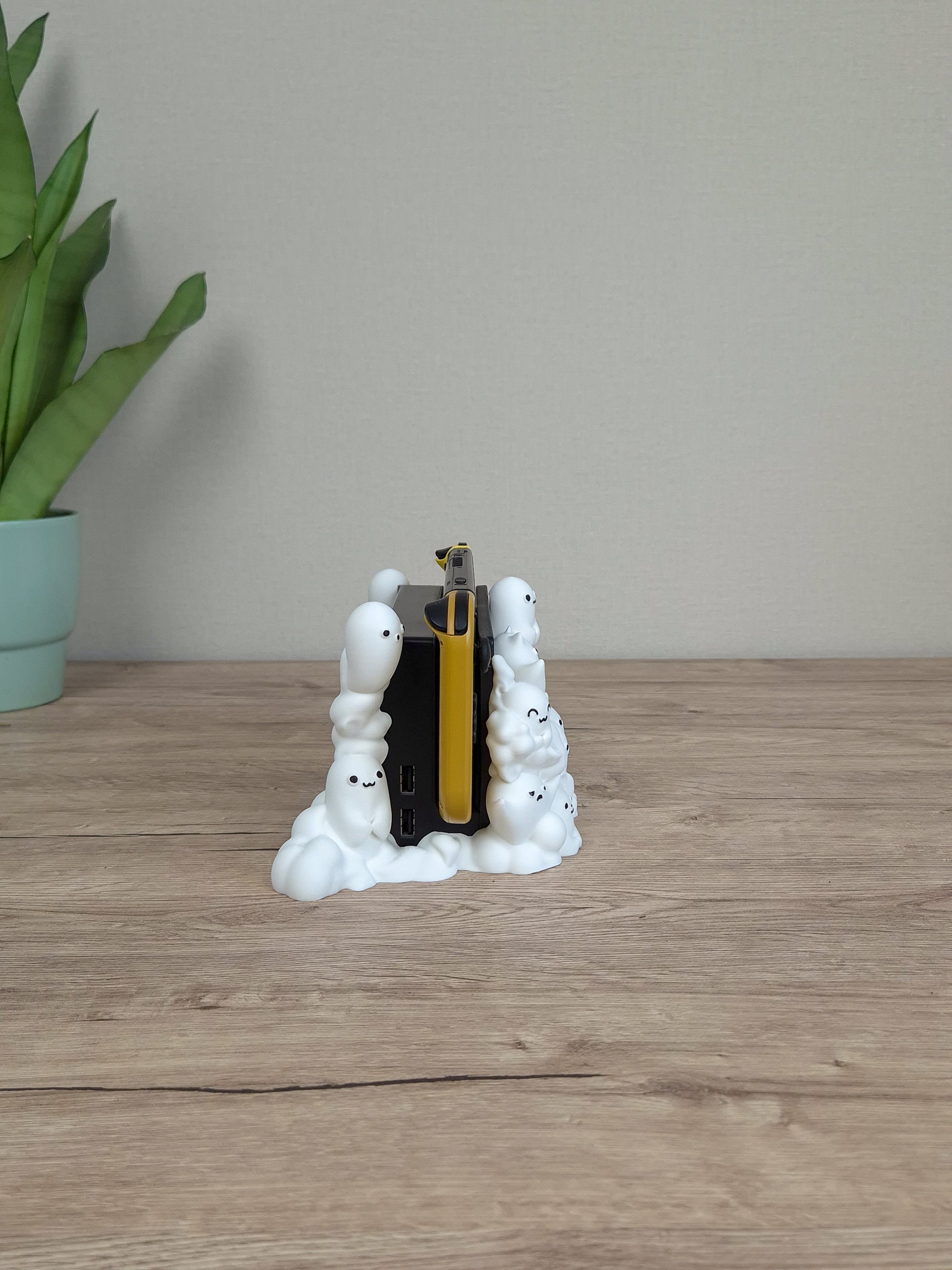 Nintendo Switch Ghost Dock
