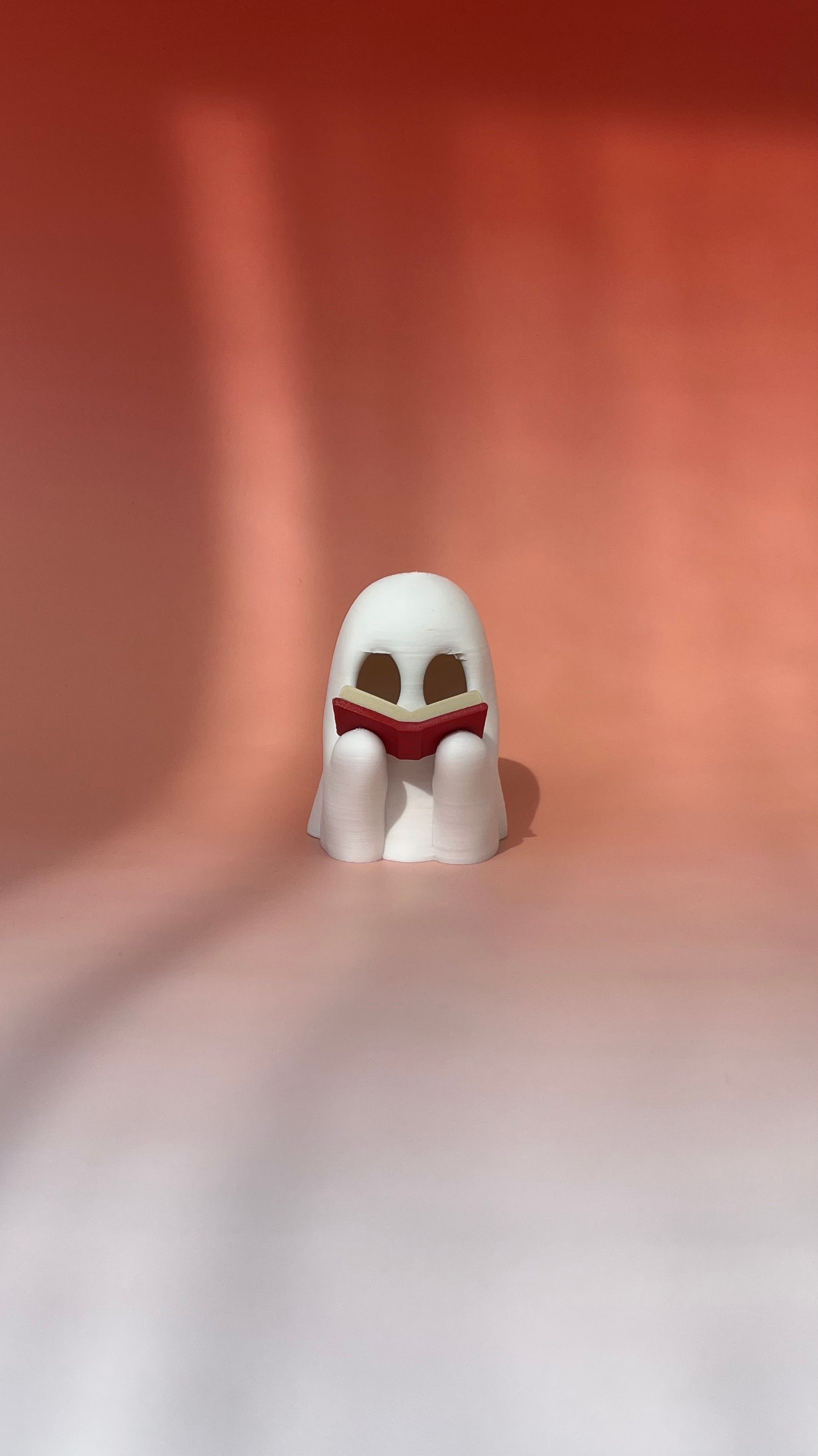 Reading Spooky (Tea light)