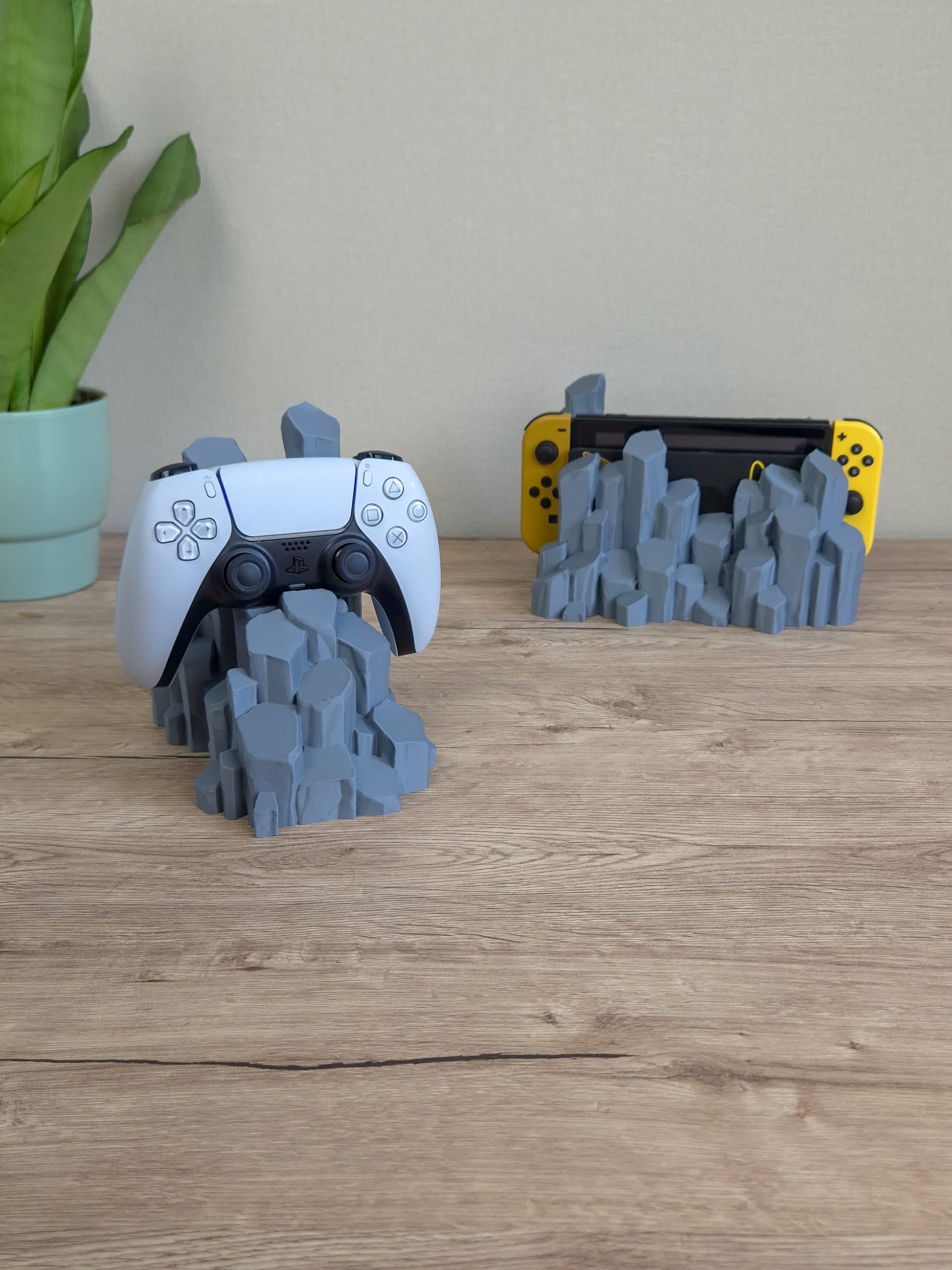 Quartz Controller Stand