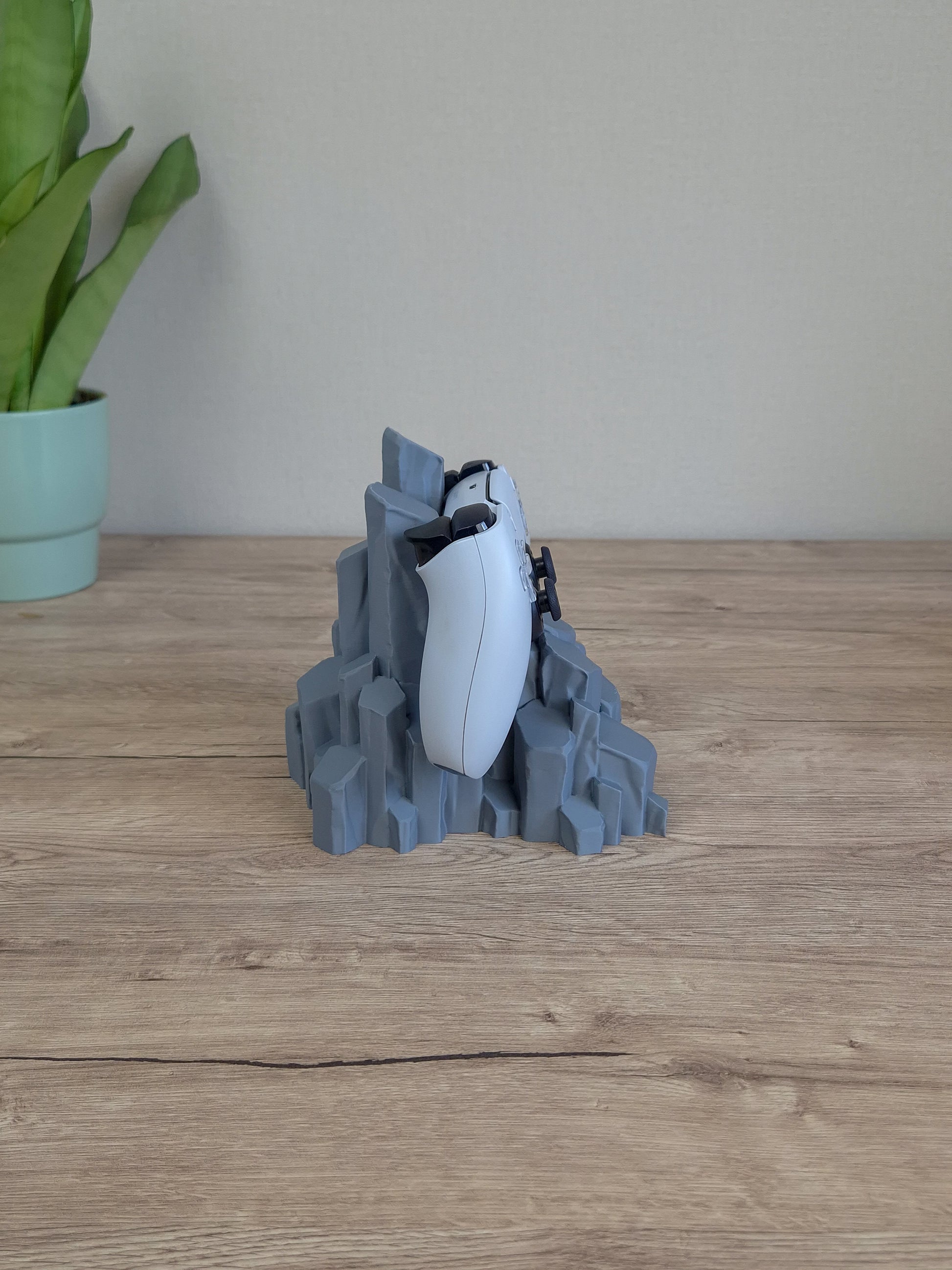Quartz Controller Stand