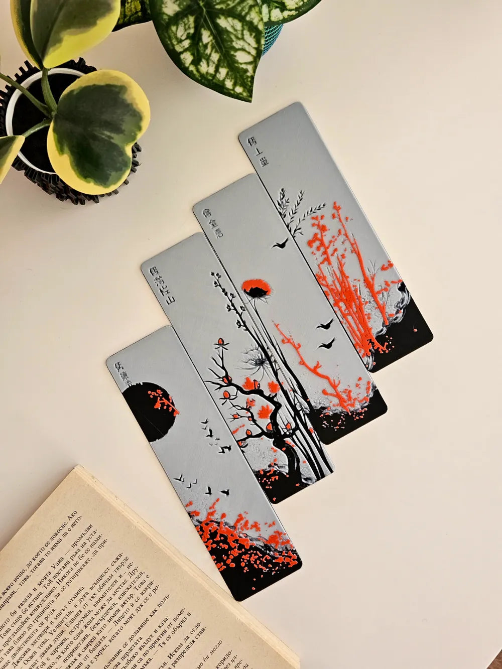 Red Blossom Bookmark Set
