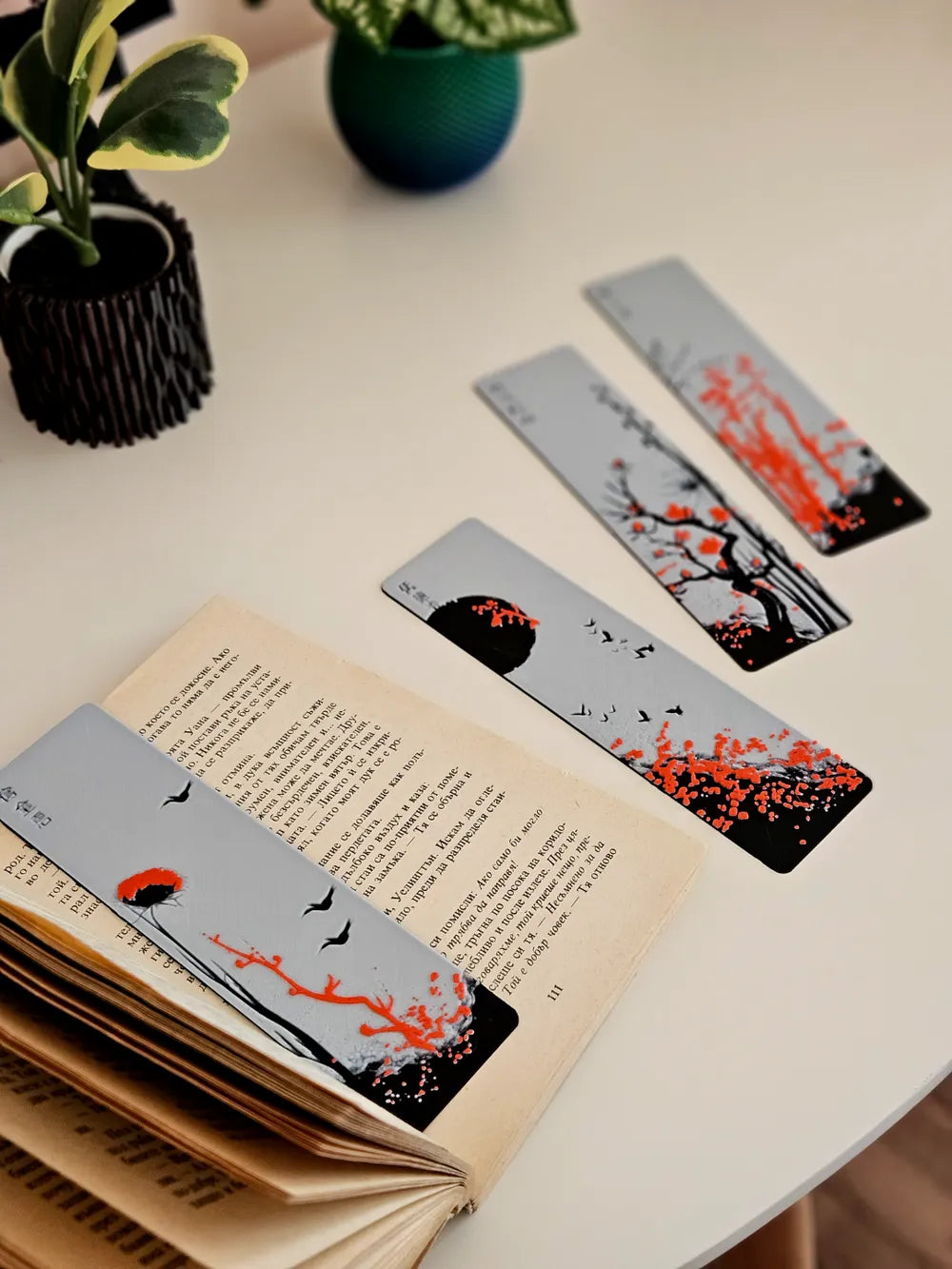 Red Blossom Bookmark Set